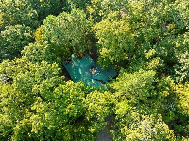 Photo 2 — 320 Orca Road, Broken Bow, OK 74728