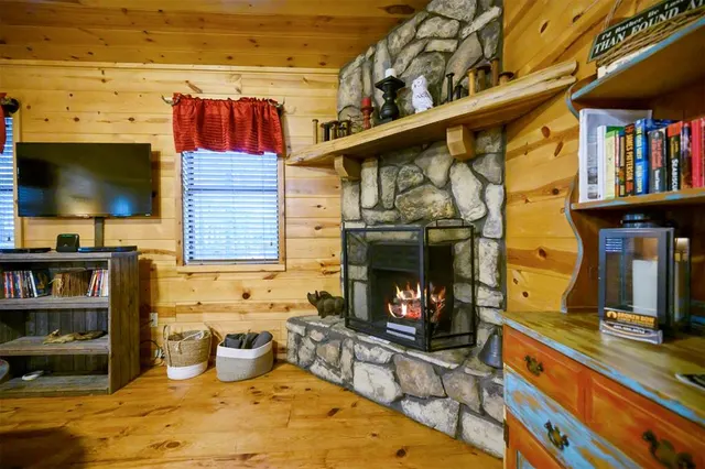 Photo 7 — 320 Orca Road, Broken Bow, OK 74728