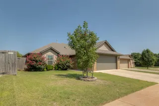 Sold home at 8609 SW 36th Terrace