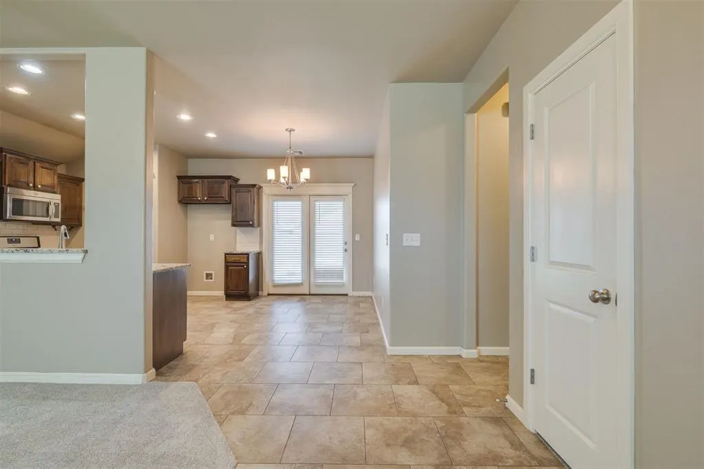Photo 4 — 8609 SW 36th Terrace, Oklahoma City, OK 73179