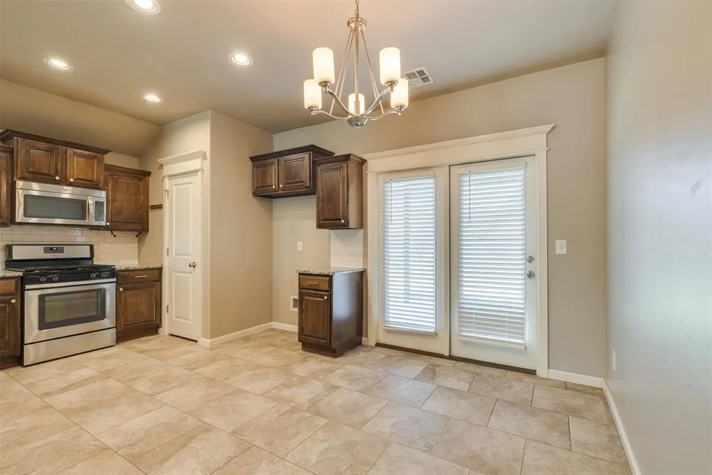 Photo 15 — 8609 SW 36th Terrace, Oklahoma City, OK 73179