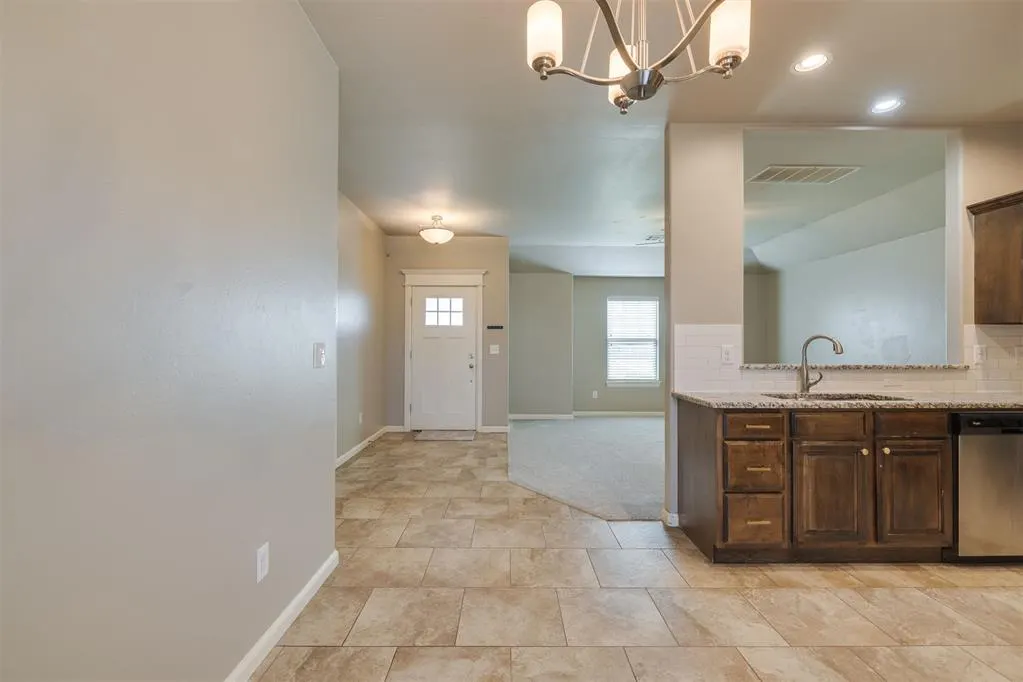 Photo 16 — 8609 SW 36th Terrace, Oklahoma City, OK 73179