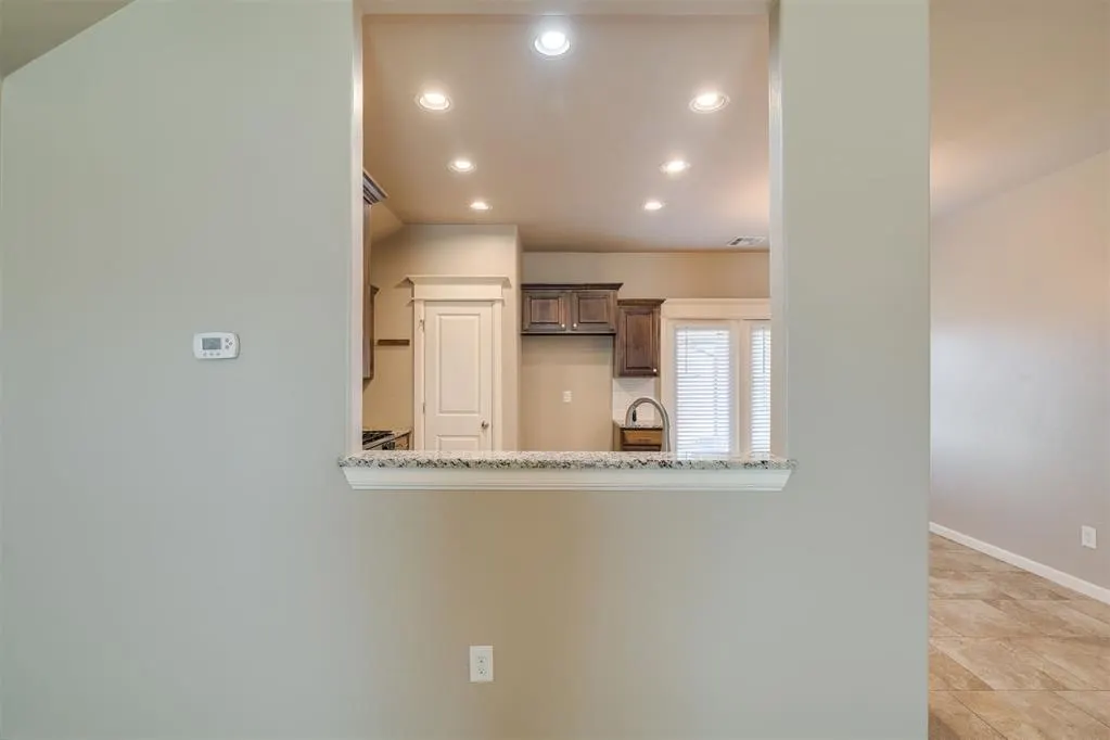 Photo 17 — 8609 SW 36th Terrace, Oklahoma City, OK 73179