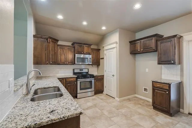 Photo 2 — 8609 SW 36th Terrace, Oklahoma City, OK 73179