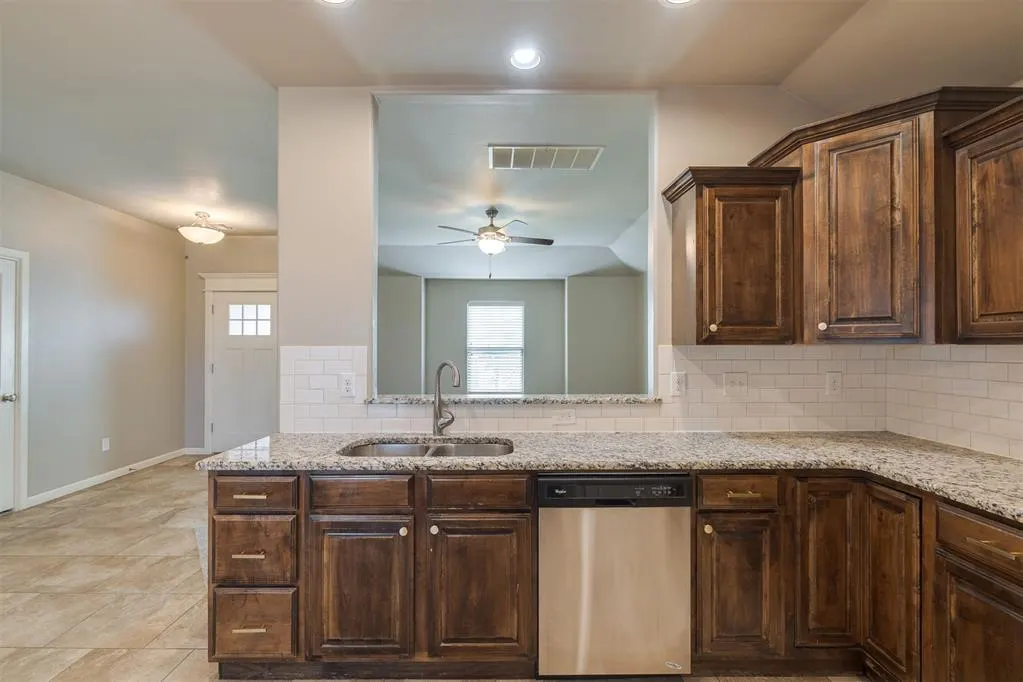 Photo 20 — 8609 SW 36th Terrace, Oklahoma City, OK 73179