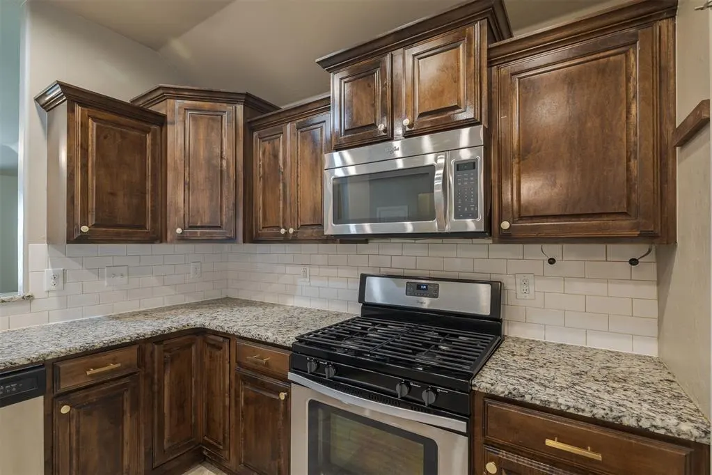 Photo 21 — 8609 SW 36th Terrace, Oklahoma City, OK 73179