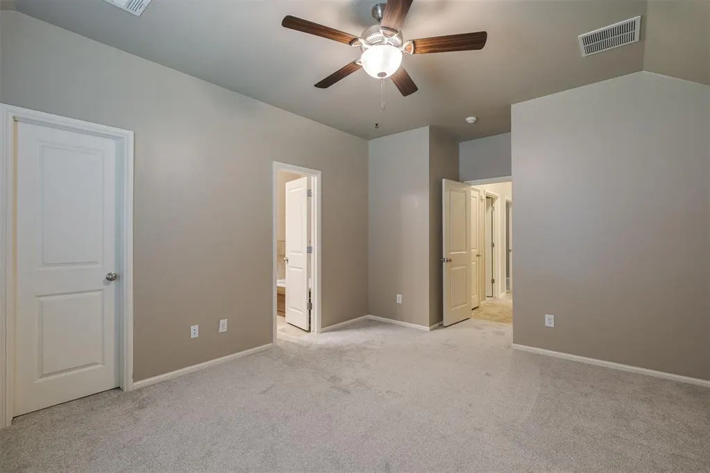 Photo 27 — 8609 SW 36th Terrace, Oklahoma City, OK 73179
