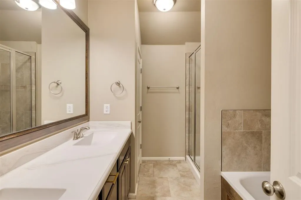 Photo 29 — 8609 SW 36th Terrace, Oklahoma City, OK 73179
