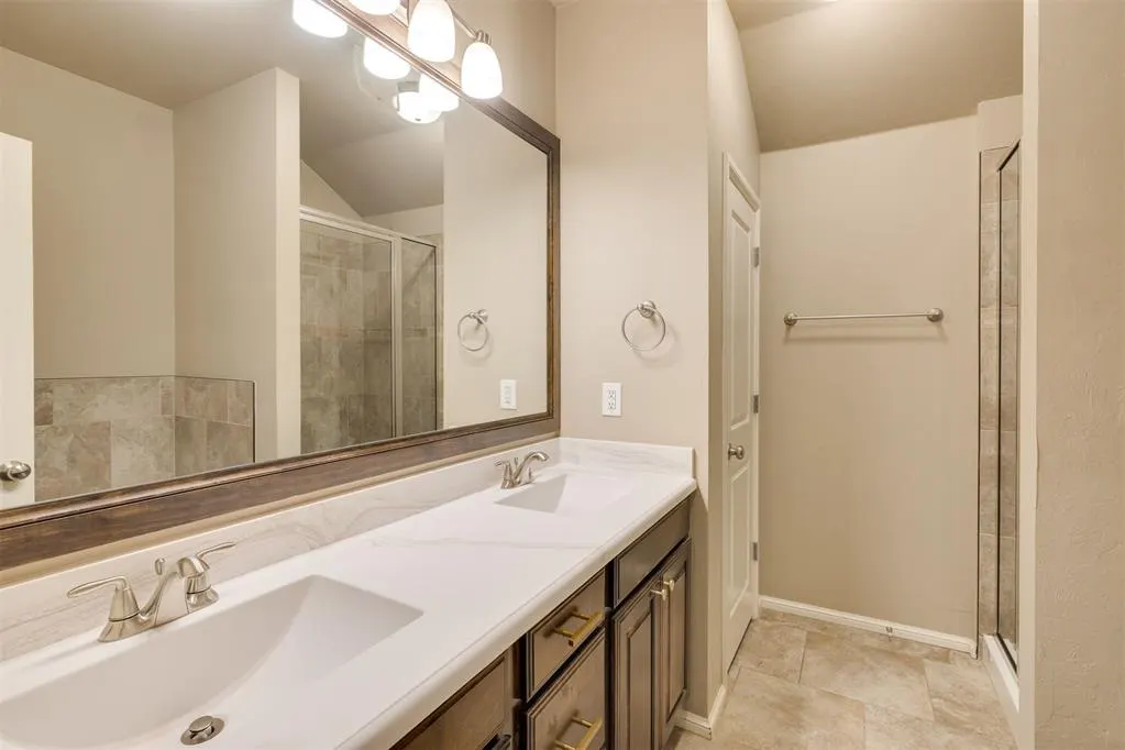 Photo 30 — 8609 SW 36th Terrace, Oklahoma City, OK 73179