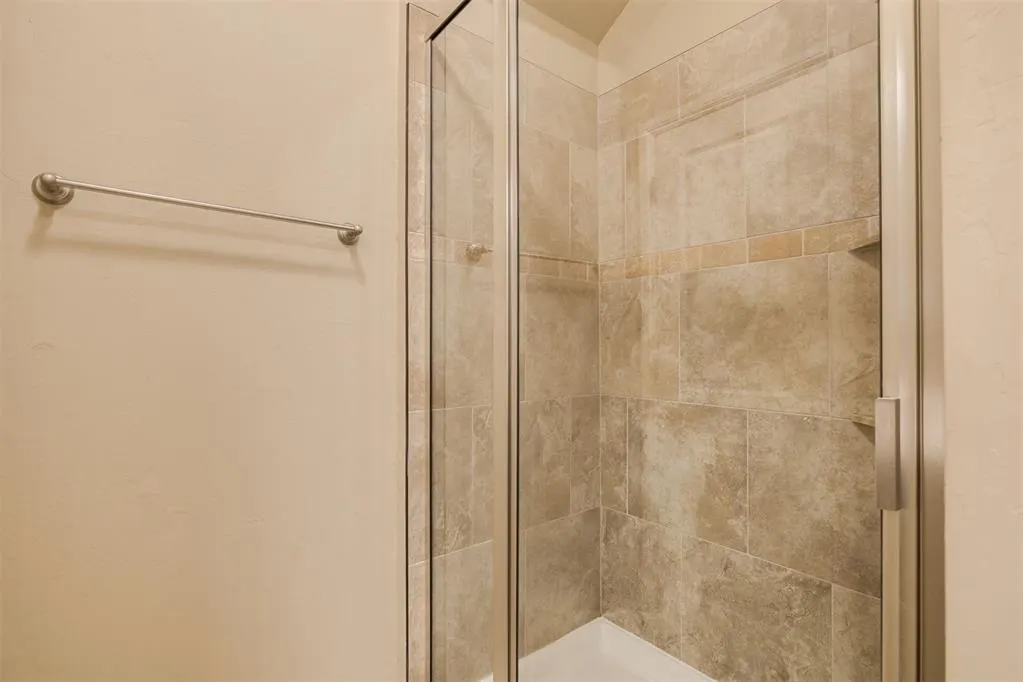 Photo 33 — 8609 SW 36th Terrace, Oklahoma City, OK 73179
