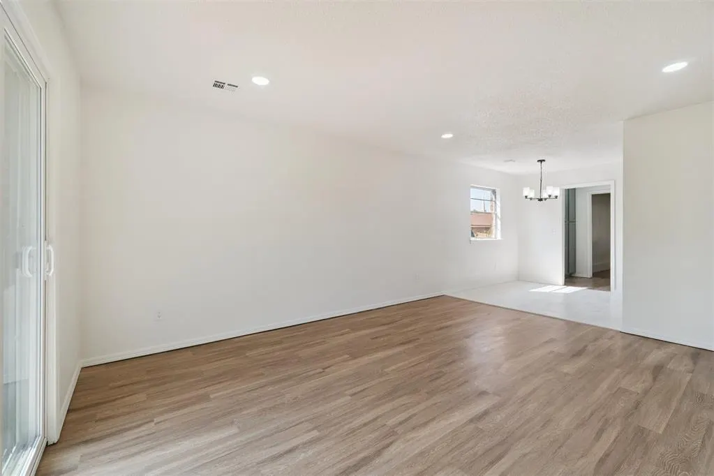 Photo 9 — 228 NW 88th Street, Oklahoma City, OK 73114