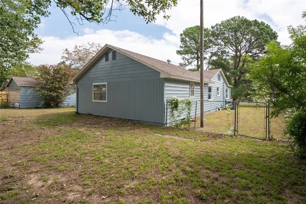 Photo 5 — 1515 Seran Drive, Wewoka, OK 74884