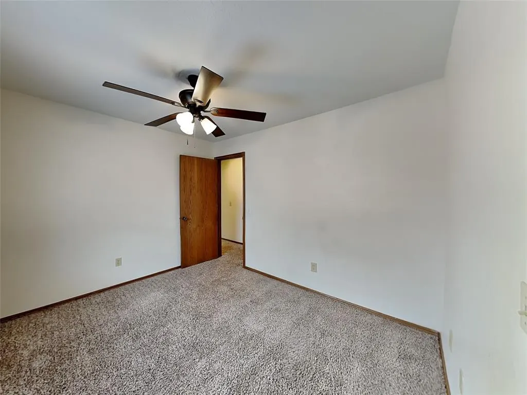 Photo 11 — 5612 SE 85th Street, Oklahoma City, OK 73135