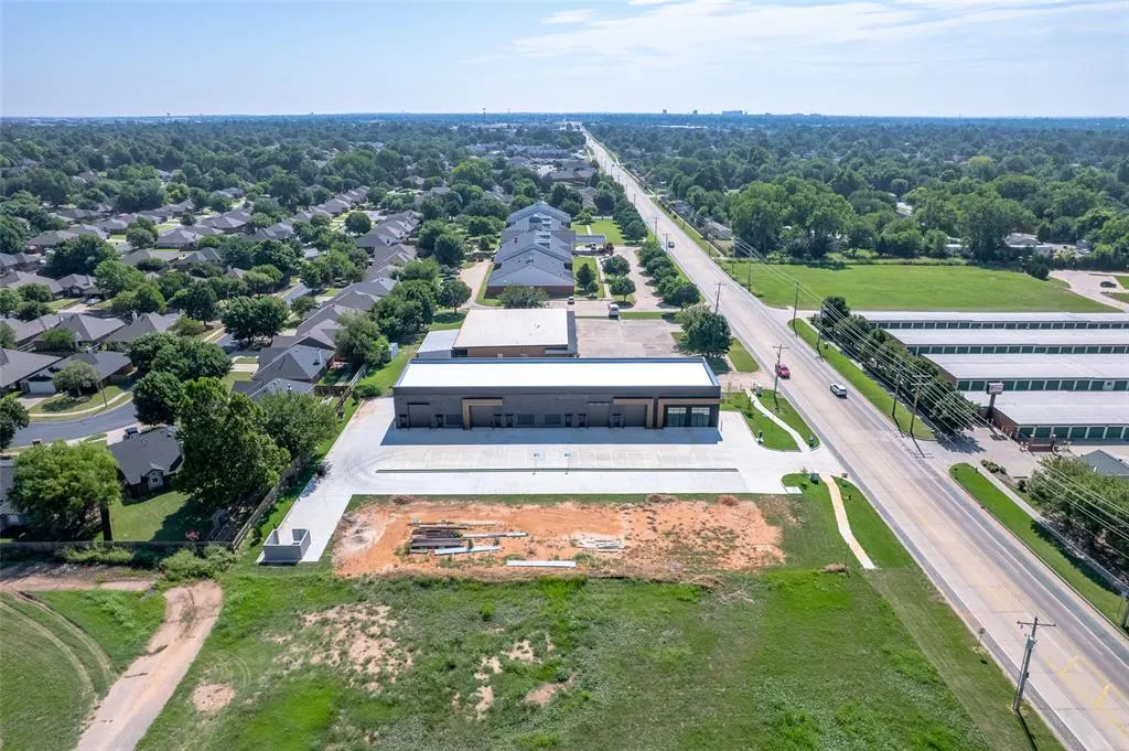Photo 7 — 4701 W Main Street 105, Norman, OK 73072