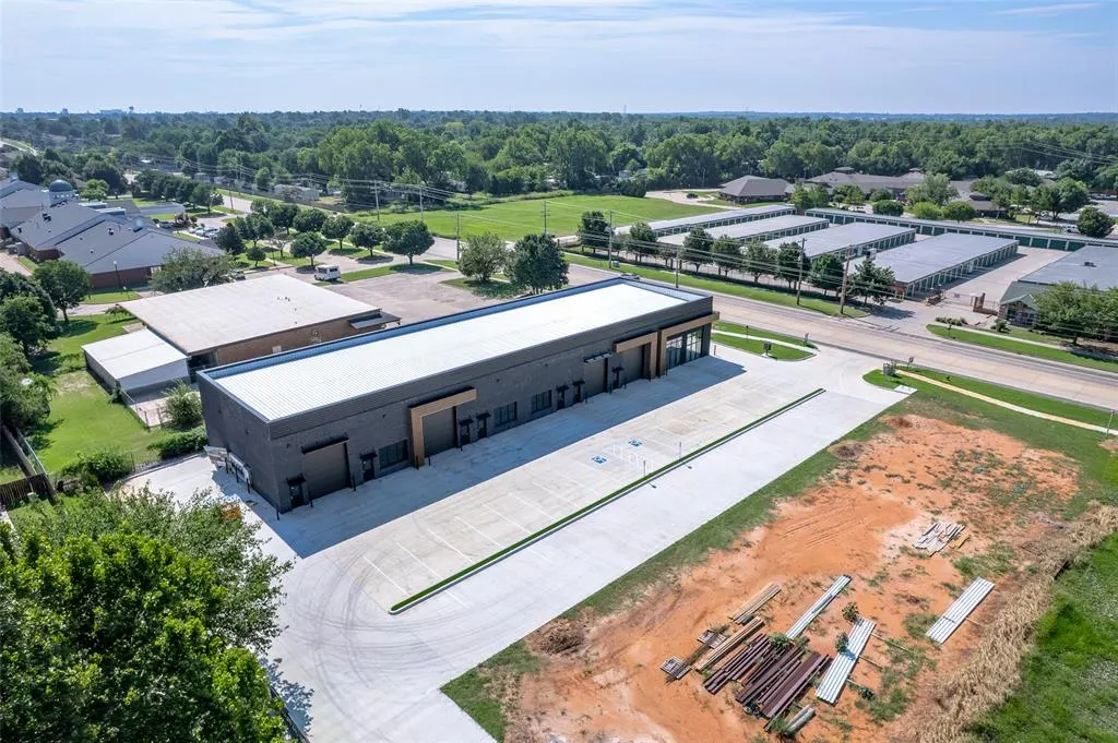 Photo 9 — 4701 W Main Street 105, Norman, OK 73072