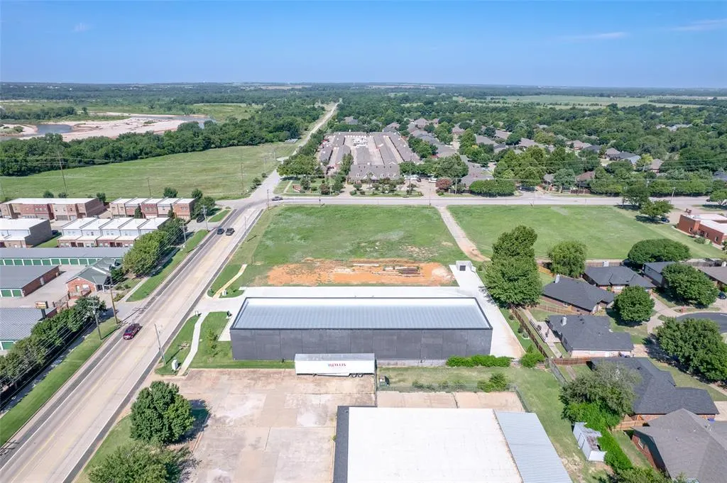 Photo 14 — 4701 W Main Street 105, Norman, OK 73072