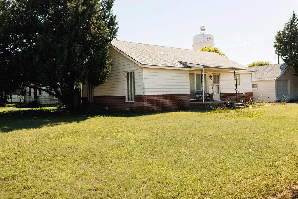 Photo 2 — 801 NW 11TH Street, Guymon, OK 73942
