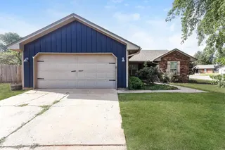 Sold home at 1901 Gray Fox Drive