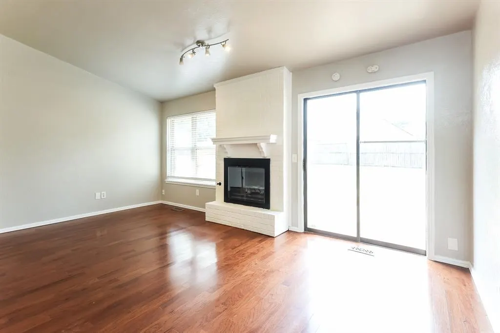 Photo 3 — 1901 Gray Fox Drive, Edmond, OK 73003