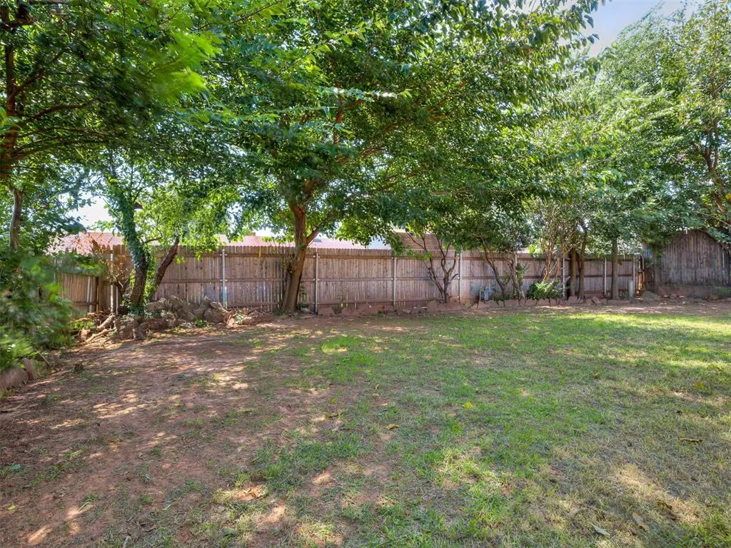 Photo 25 — 6712 NW 61st Street, Warr Acres, OK 73122