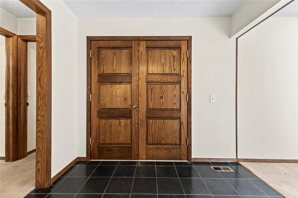 Photo 6 — 1535 Mockingbird Lane, Weatherford, OK 73096