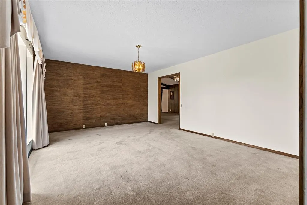 Photo 9 — 1535 Mockingbird Lane, Weatherford, OK 73096