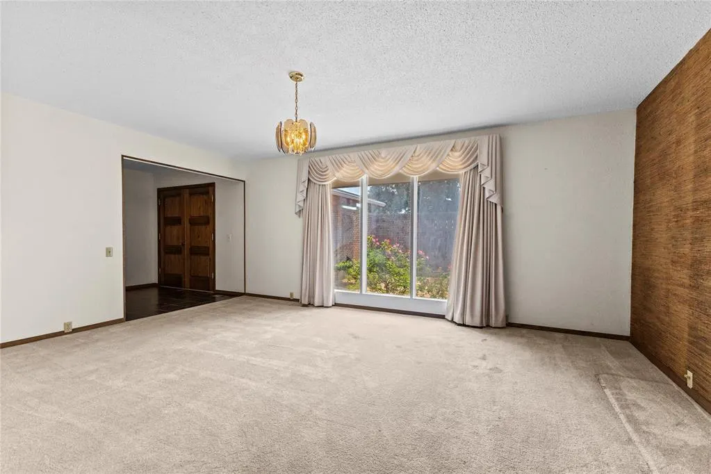 Photo 10 — 1535 Mockingbird Lane, Weatherford, OK 73096