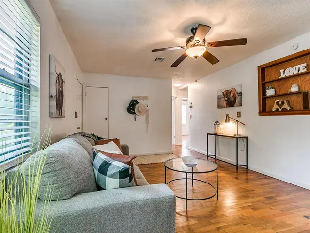 Photo 2 — 416 S 3rd Street, Noble, OK 73068