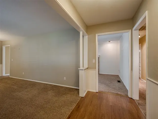 Photo 6 — 3104 Astoria Boulevard, Oklahoma City, OK 73122