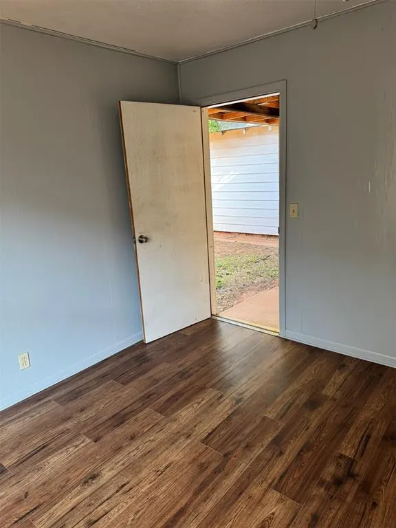 Photo 13 — 418 Wise Avenue, Clinton, OK 73601