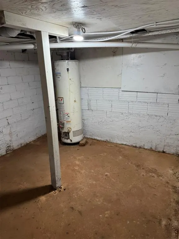 Photo 22 — 418 Wise Avenue, Clinton, OK 73601