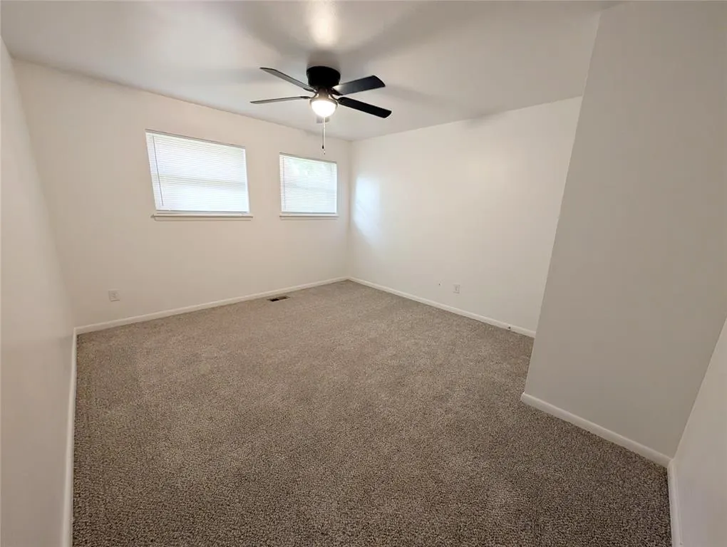 Photo 14 — 4407 N Central Road, Bethany, OK 73008