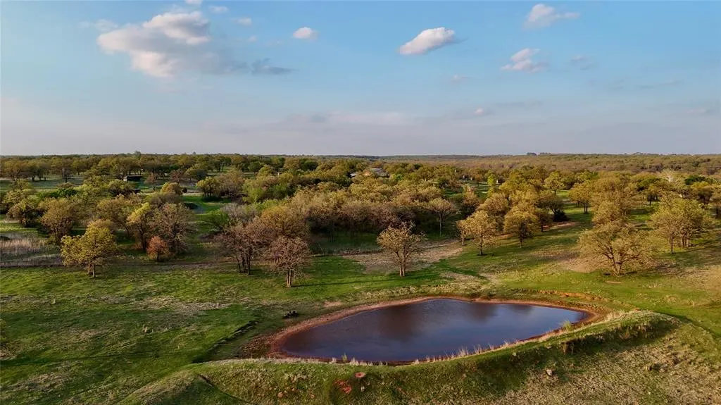 Photo 9 — 2 E Sorghum Mill Road, Arcadia, OK 73007