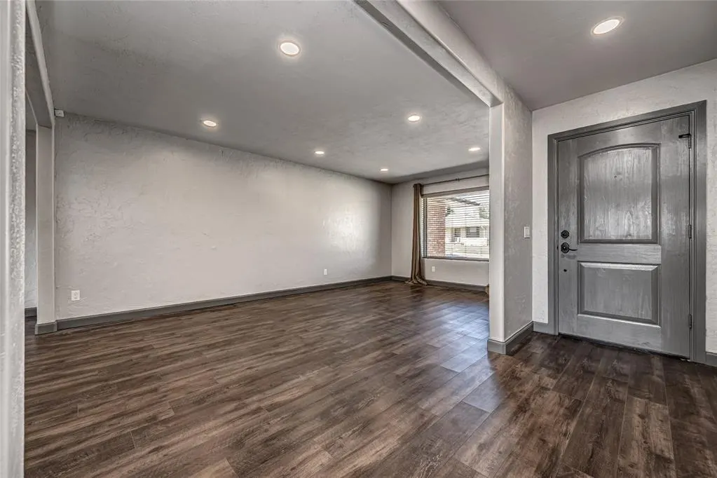 Photo 14 — 4608 NW 34th Street, Oklahoma City, OK 73122