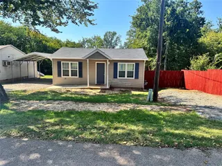 Sold home at 117 N Cleveland