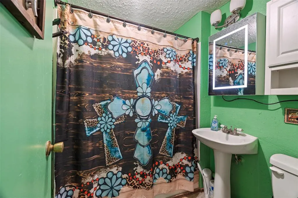Photo 12 — 10955 Carriage Street, Hinton, OK 73047