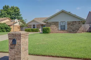 Sold home at 2109 Shamrock Drive
