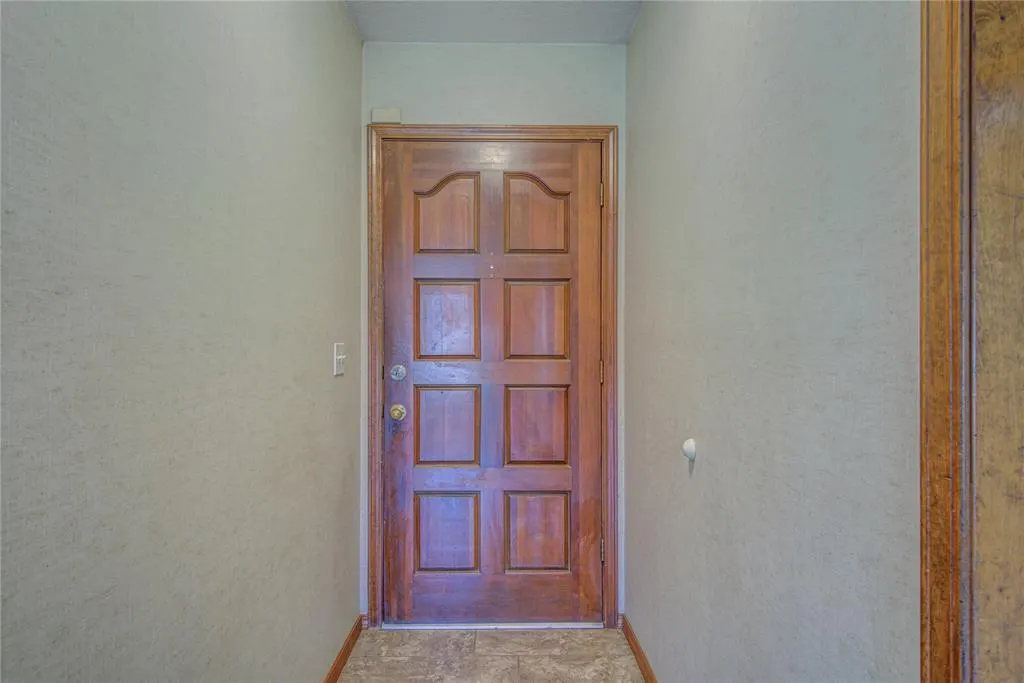 Photo 6 — 2109 Shamrock Drive, Edmond, OK 73003