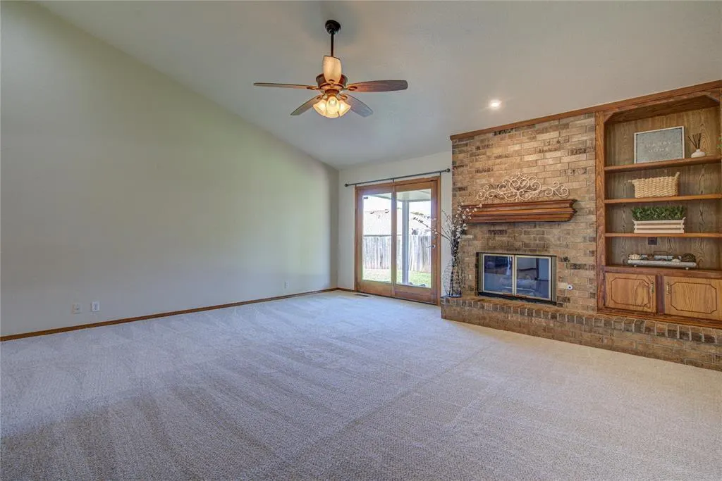 Photo 8 — 2109 Shamrock Drive, Edmond, OK 73003