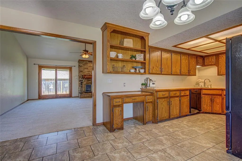 Photo 20 — 2109 Shamrock Drive, Edmond, OK 73003