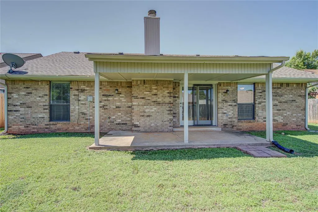 Photo 39 — 2109 Shamrock Drive, Edmond, OK 73003