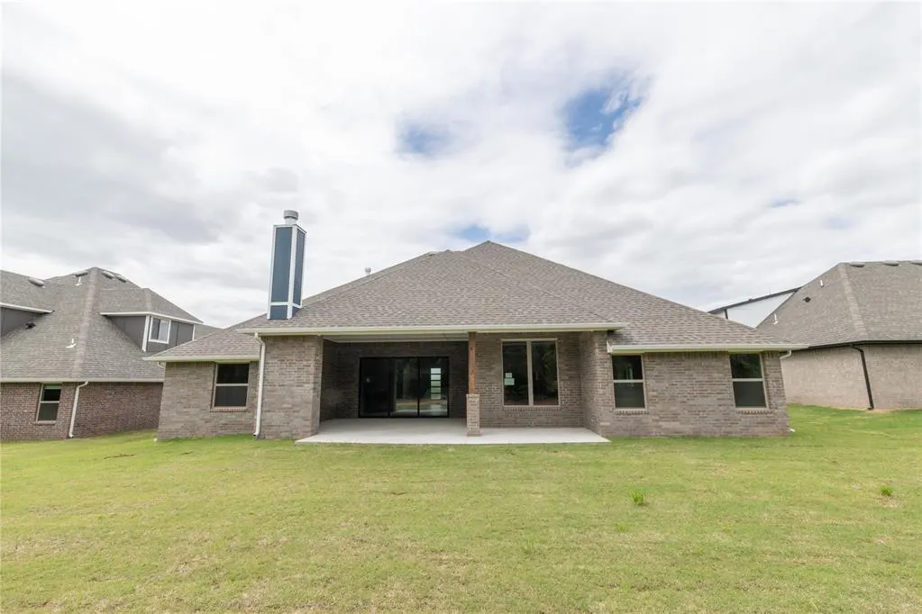 Photo 33 — 5200 Braavos Way, Edmond, OK 73007