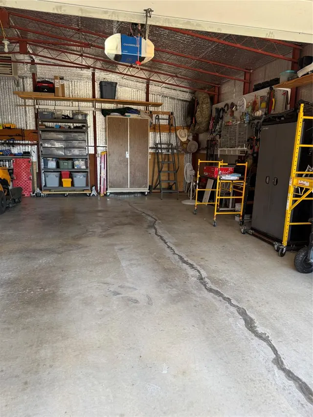 Photo 4 — 518 S CARNEGIE Street, Carnegie, OK 73015