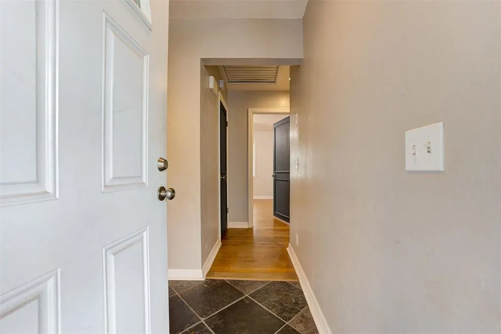 Photo 6 — 4621 NW 11th Street, Oklahoma City, OK 73127