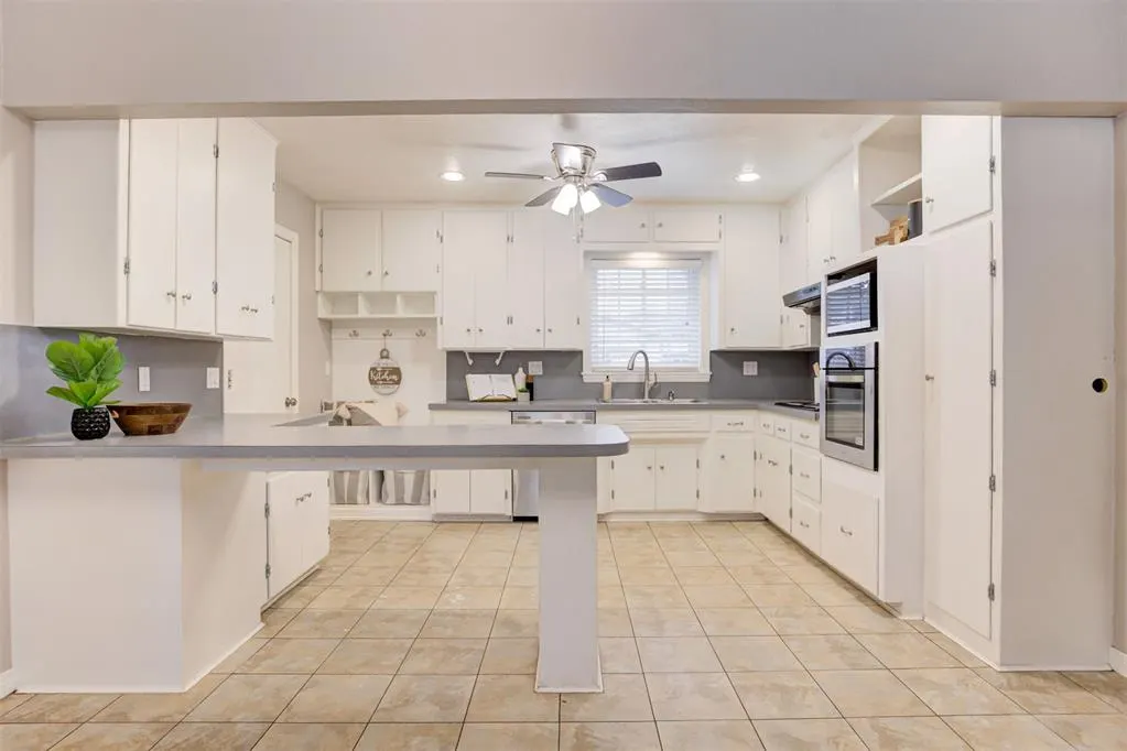 Photo 15 — 4621 NW 11th Street, Oklahoma City, OK 73127