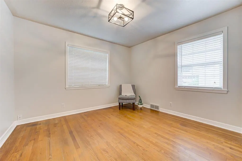 Photo 28 — 4621 NW 11th Street, Oklahoma City, OK 73127