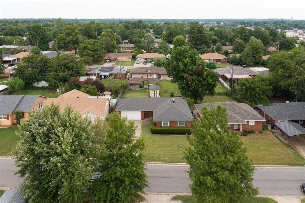 Photo 41 — 4621 NW 11th Street, Oklahoma City, OK 73127
