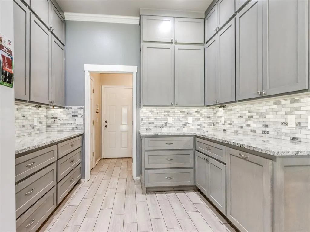 Photo 7 — 279 Woodlands Drive, Harrah, OK 73045