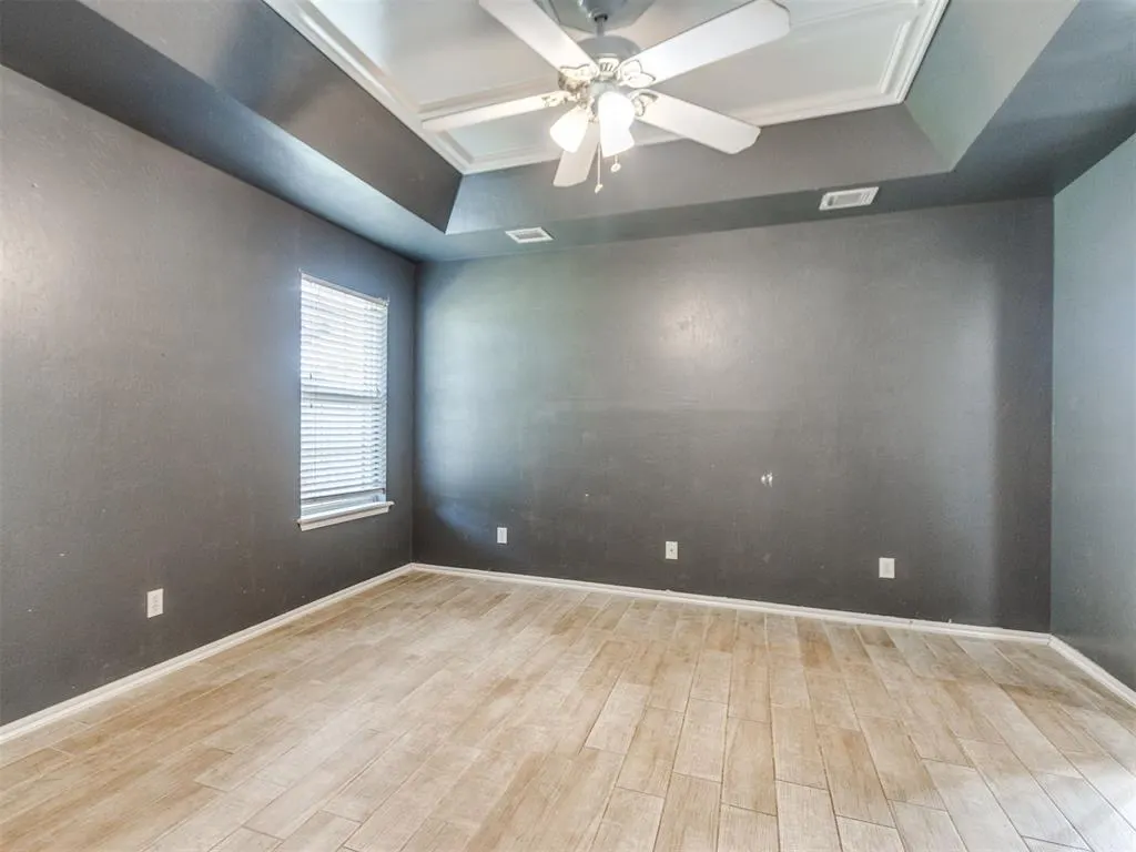 Photo 14 — 279 Woodlands Drive, Harrah, OK 73045