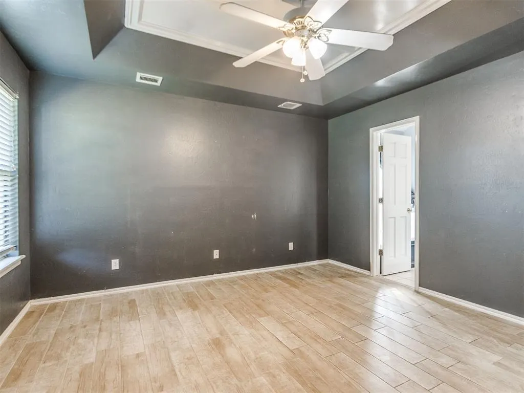 Photo 15 — 279 Woodlands Drive, Harrah, OK 73045